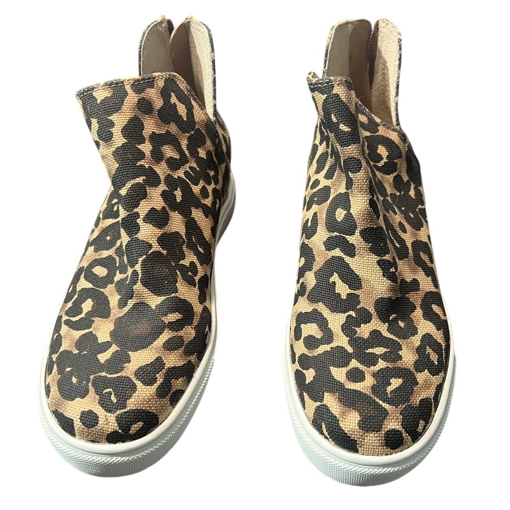 Steve Madden‎ CLAUD Leopard Print Fabric Ankle Sneaker Boots Women's US 7.5 M